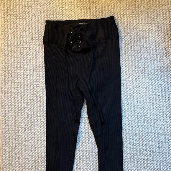 Year of Ours Black Ribbed Football Leggings - Picture 3 of 9